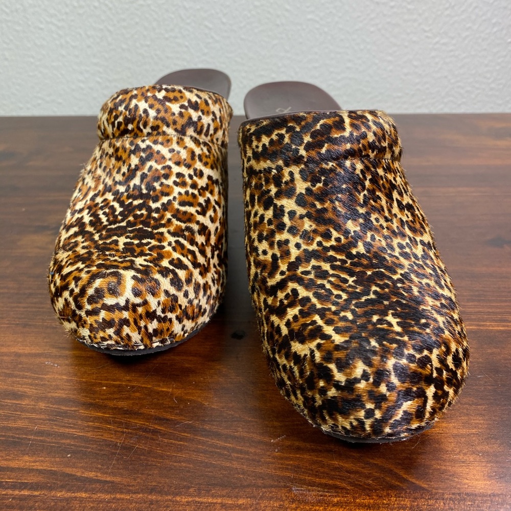Dansko Cheetah Print Mules/Slides Size: 10 - image 3